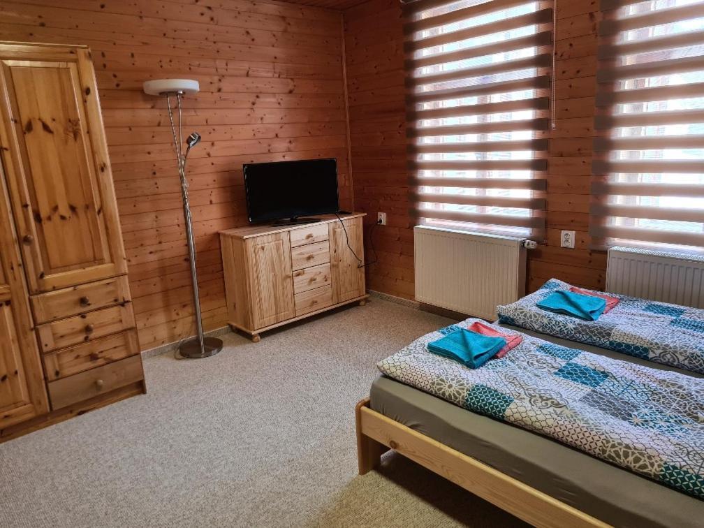 Horský Penzion U Splavu Josefův Důl Exteriér fotografie